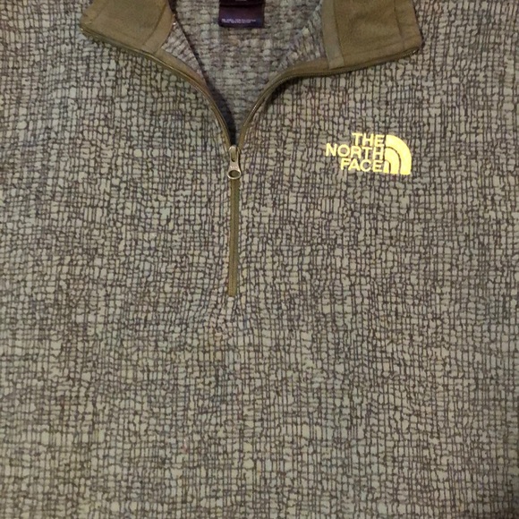 The north face 3/4 zip - Picture 4 of 4